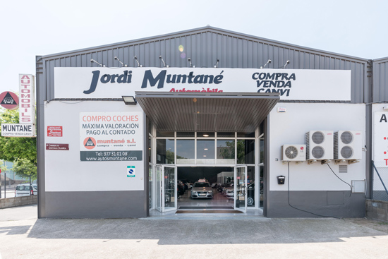 Fachada de Automòbils Muntané en Santiago Rusiñol, 2 - Reus